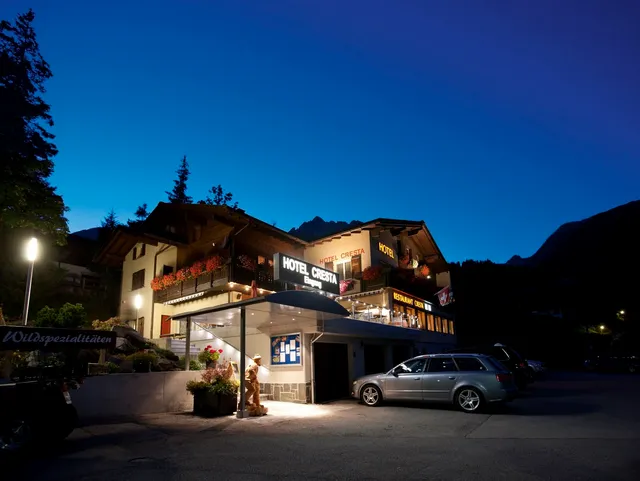 Hotel Cresta