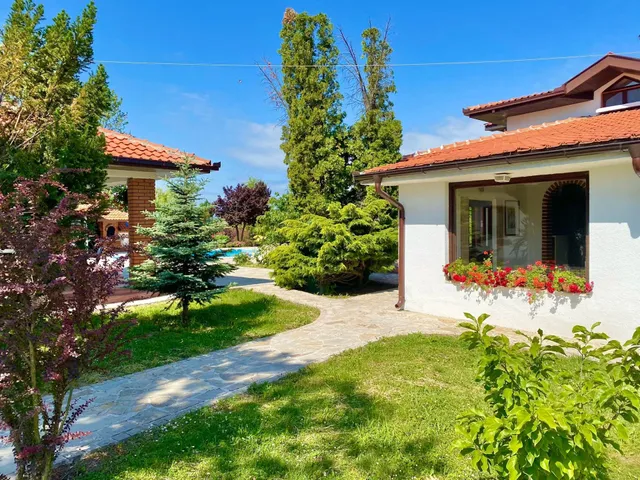 Skupljen Resort - Mačva