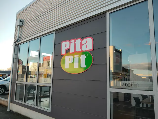 Pita Pit Masterton