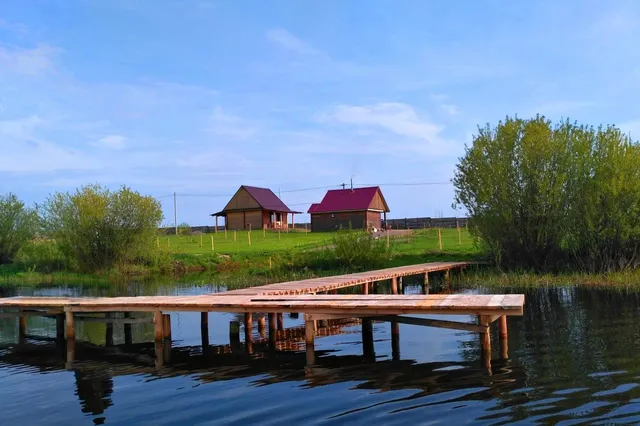 Zona Otdykha I Rybolovstva V D. Ivan' - Zori