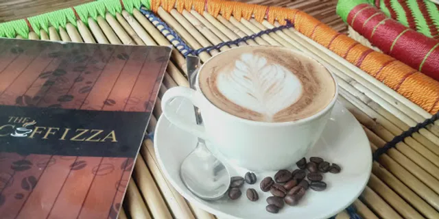 THE COFFIZZA Cafe & bakery