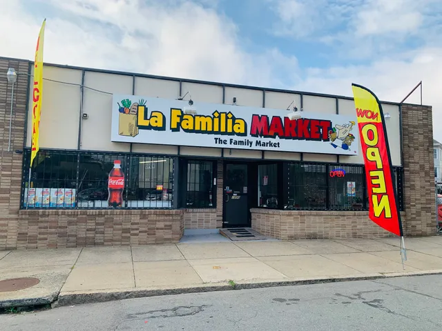 La Familia Market