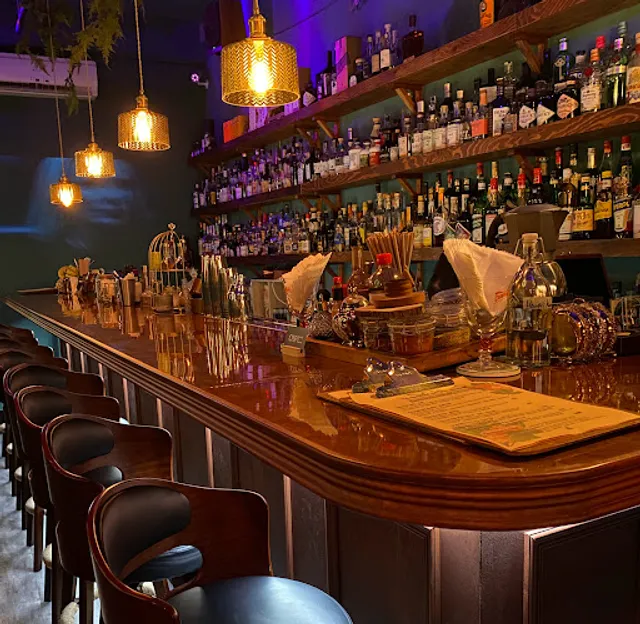 COP bar-Cocktails Of Pioneers