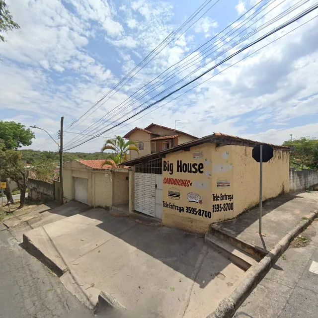 Big House Sanduíches