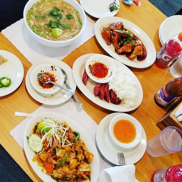 Thai 99 Restaurant & Asian Market