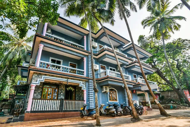 HOTEL SUVIAN ON BAGHA BEACH GOA