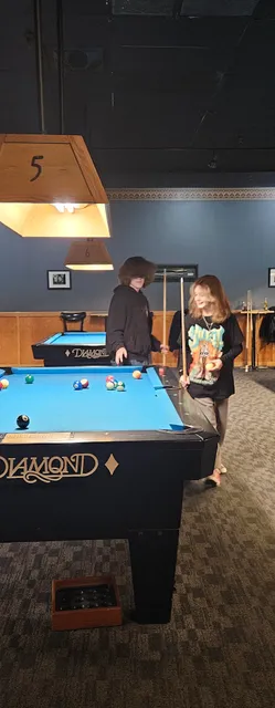 Cable Shores Shopping Center