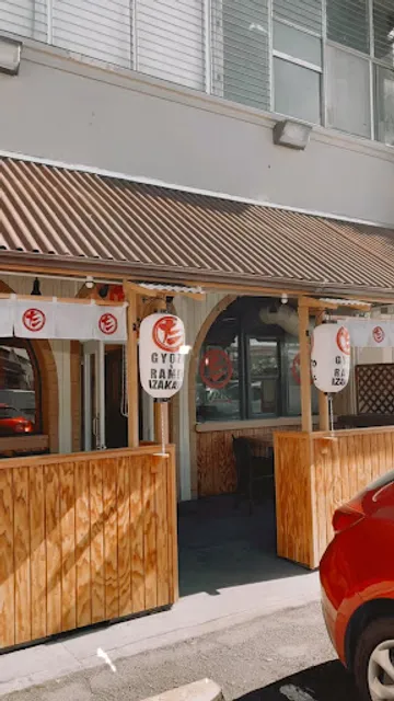 Tanto Gyoza and Ramen Bar at University