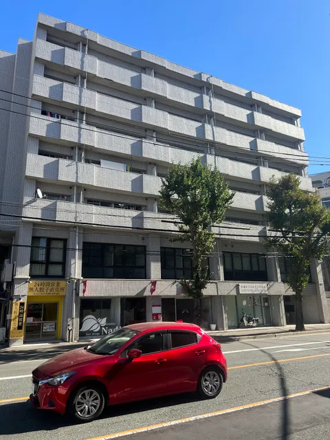 パインヒルズ美野島