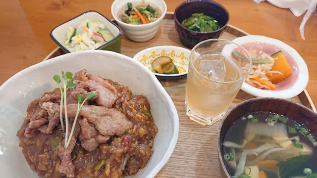 もくもくダイニング 咲々都