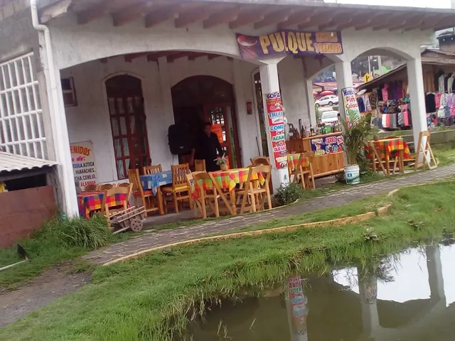 Restaurante "La Casa De Barro"