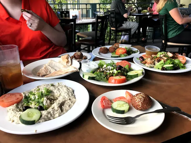 Aladdin's Natural Eatery