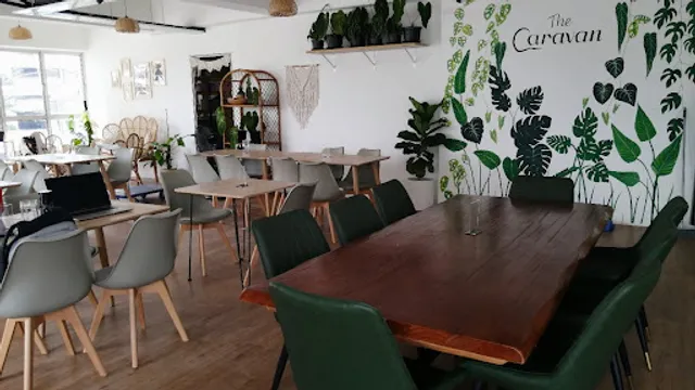The Caravan Cafe Bukit Mahkota