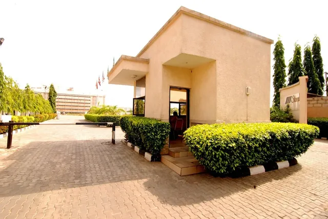 DE' BEST PRIME HOTELS AND RESORT