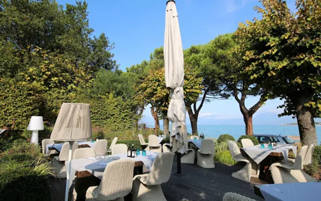 Tortuga Coffee & Restaurant