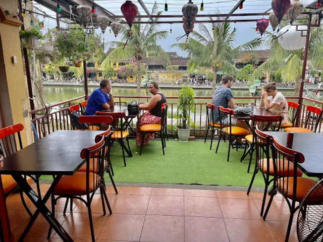 Lily's Pancake Hoi An Restaurant