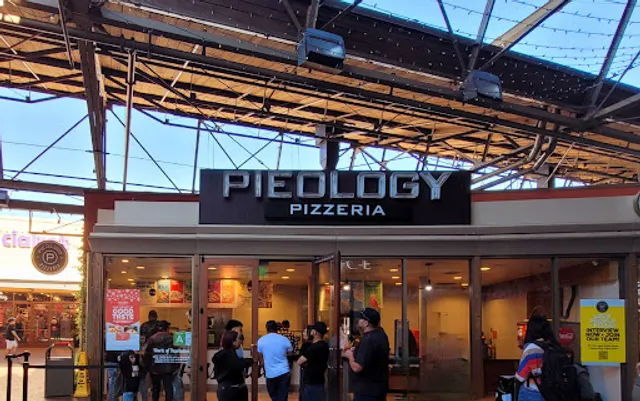 Pieology Pizzeria Citadel