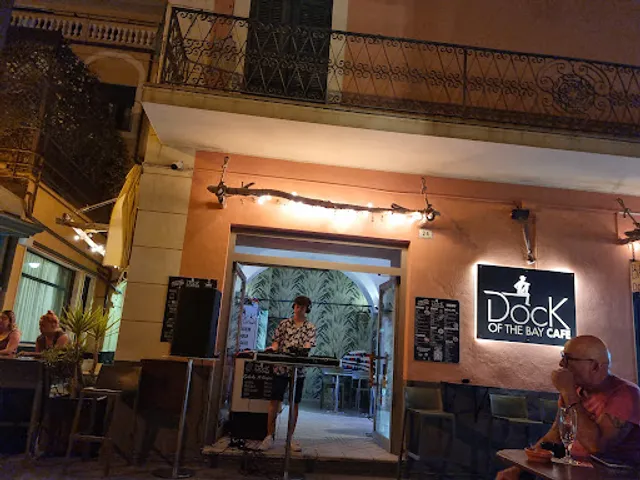 Dock Of The Bay Cafè