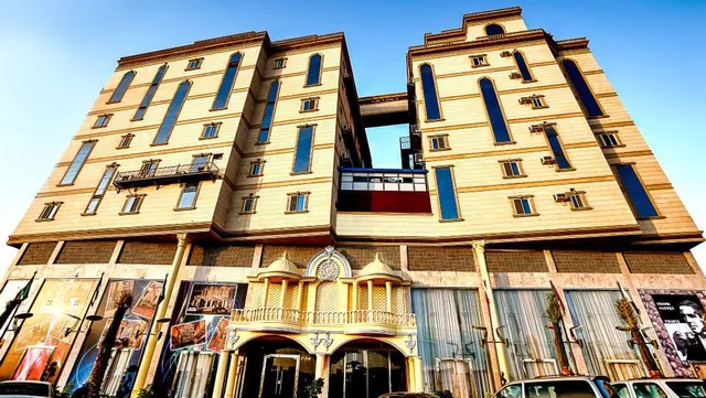 Al Nabaress Al Macy Hotel