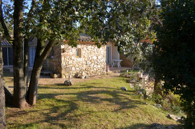 Gite sous les chênes près d' Uzès, Pont du Gard,Gorges de l'Ardèche, Grotte Chauvet