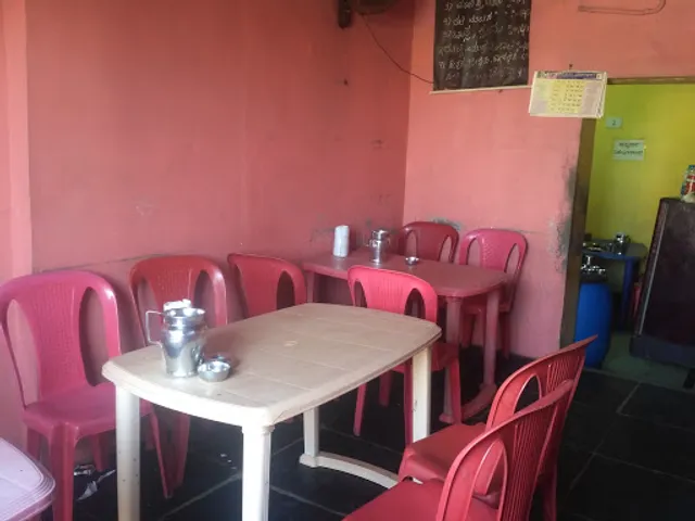 Sri Ranga Fish Land & Miltry Hotel