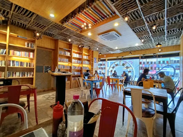 Reader’s Coffee House