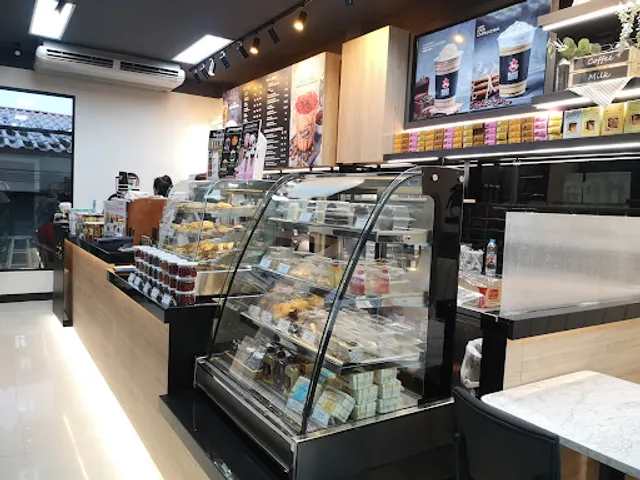 Black​ Canyon​ รพ.​พระนั่ง​เกล้า​