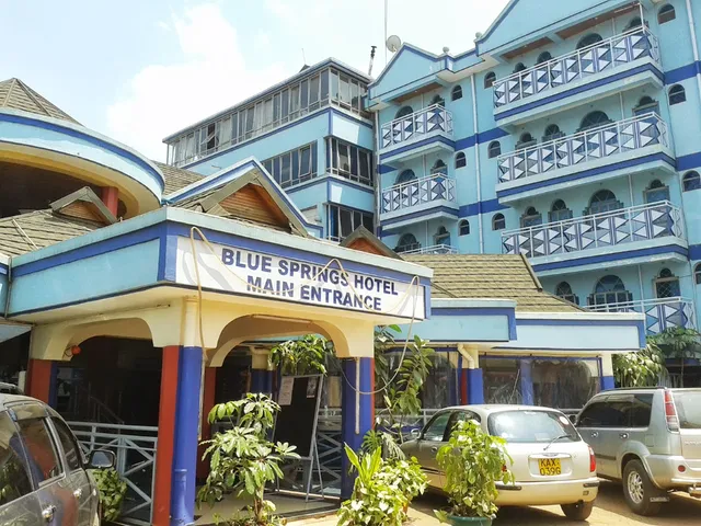 Blue Springs Hotel