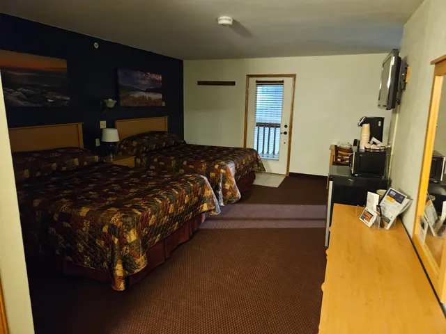 Timberline Mountain Hotel