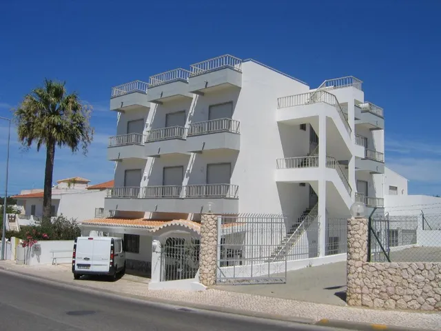 Residencial Campo-Mar by Umbral