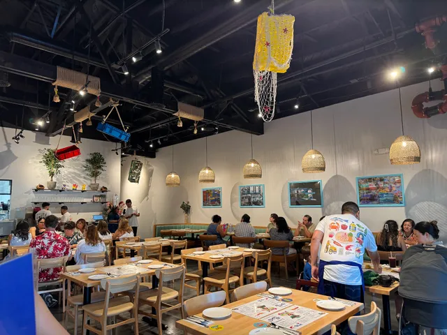 Lima Cebichería Peruana