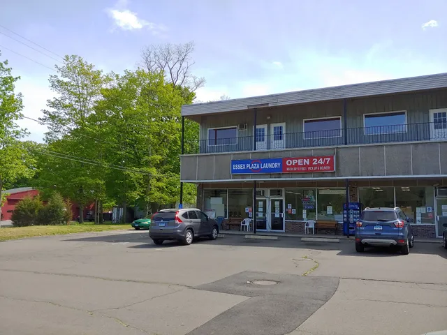 Essex Plaza Shopping Center