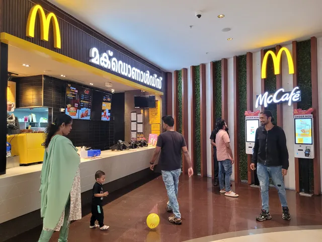 Forum Mall Kochi Food Court