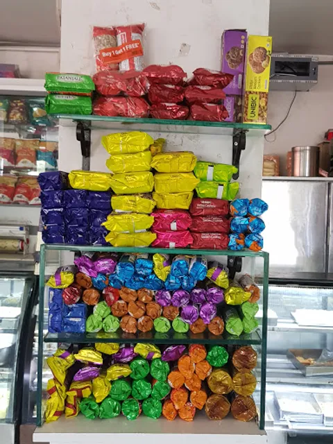 Ratan Bakery & Sweets