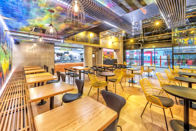 Madero & Jeronimo Burger Habitat Bradesco