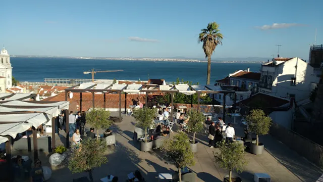 SOL Restaurante e Jardim