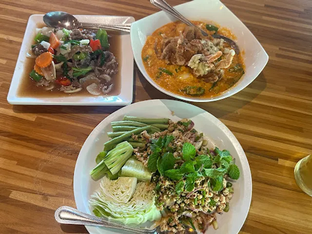 Lan Chang Restaurant