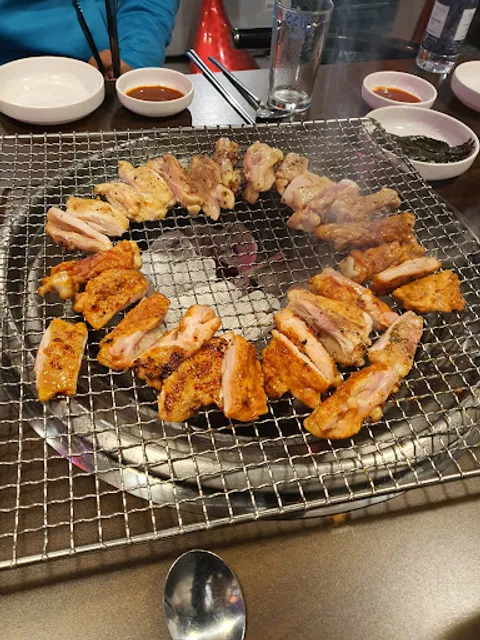 강너머남촌숯불닭갈비 방배점