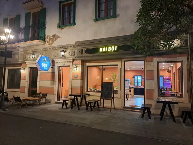 Hai Bột Eatery Phu Quoc