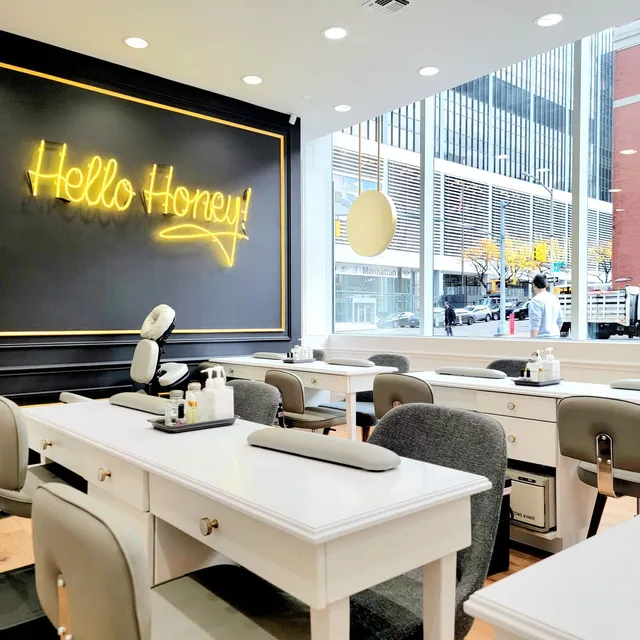 Honey Nail Salon