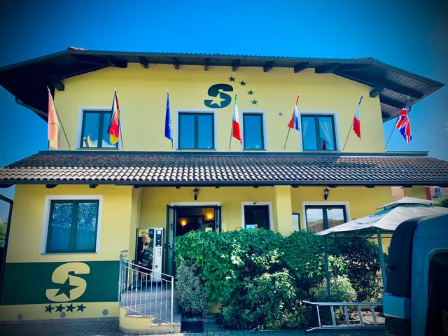 Hotel Motel & Residence "S" - Front