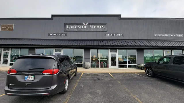 Lakeside Farm Market