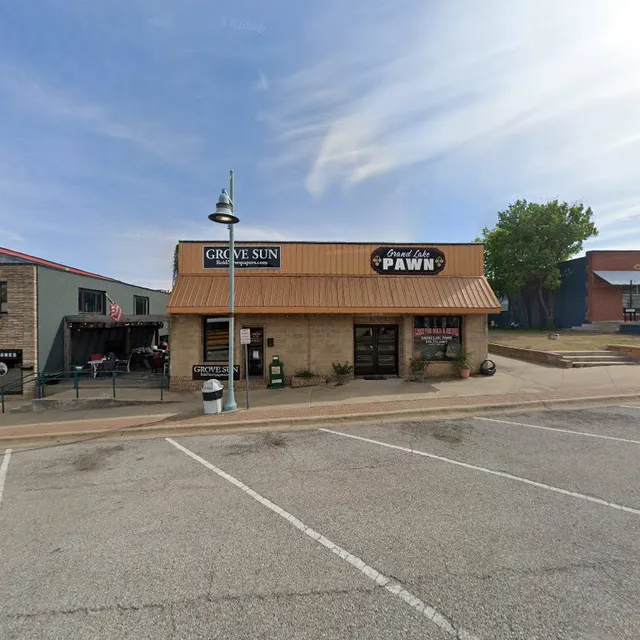 Grand Lake Pawn