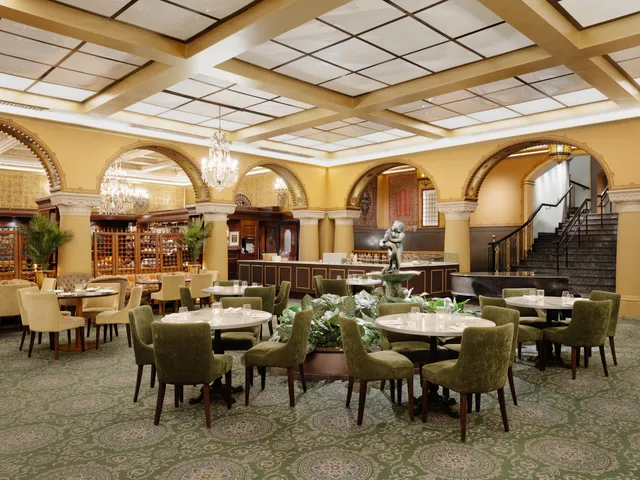 Vinterhaven og Bibliotekbaren