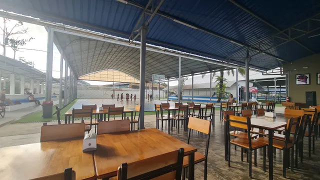 CHAMPIONS Restaurant Cevichería