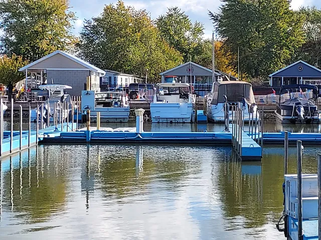 West Harbor Marina