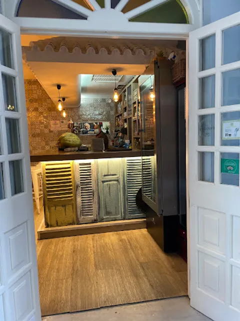 ALMIJARA CASUAL BAR | RESTAURANTE | MÁLAGA