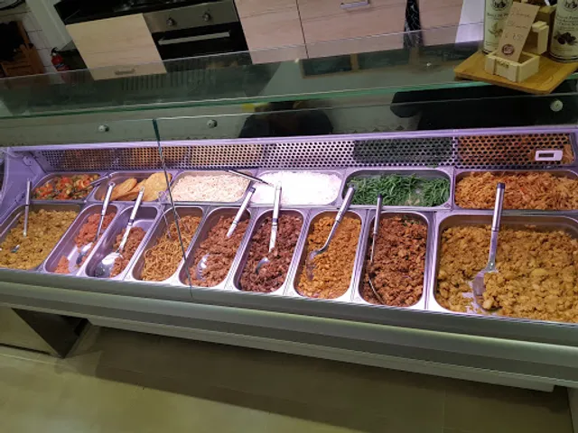 alya's surinaamse eethuis