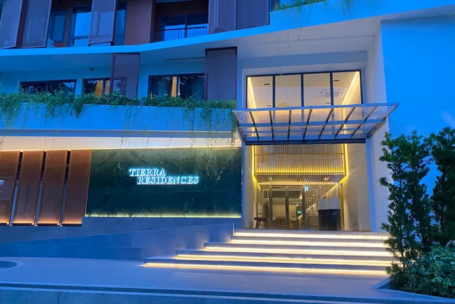 Tierra Residences