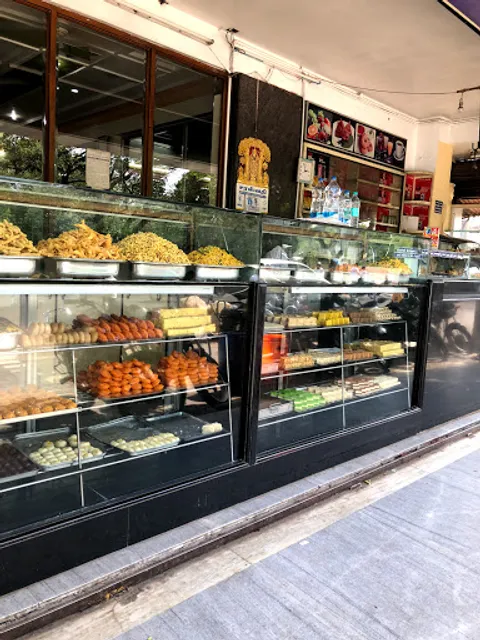 Sri Saravana Restaurant